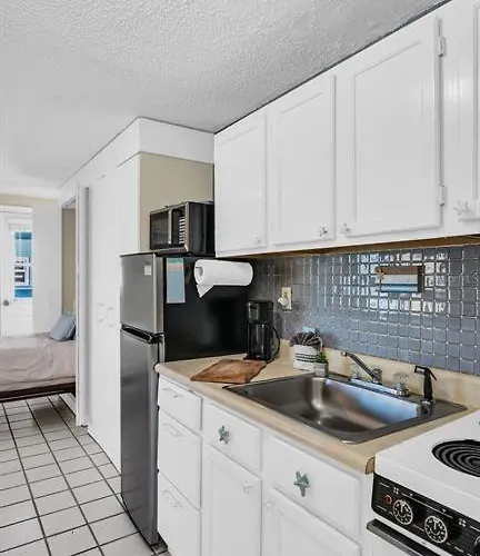 Waterfront Heated Pool 2 Mins 2 Clearwater Beach