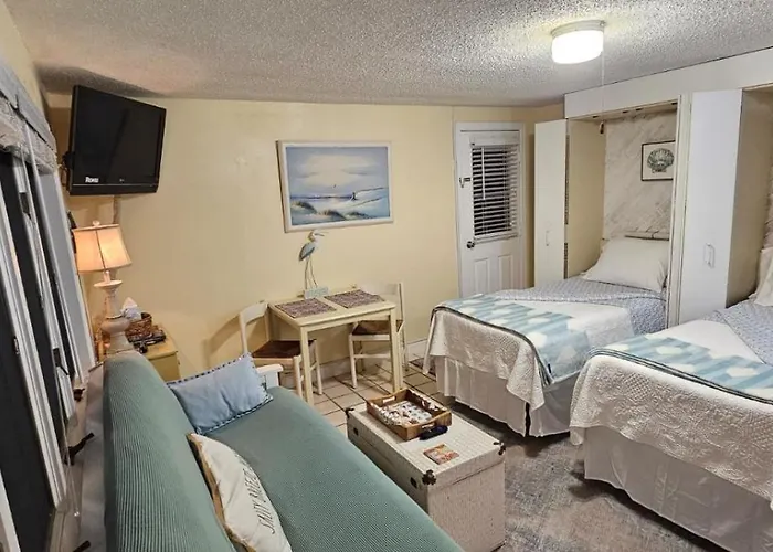 Apartment Waterfront Heated Pool 2 Mins 2
